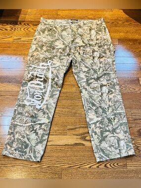 Vintage Y2K Von Dutch Camo Carpenter Pants | Flying Eyeball | Rare | Size 38

Au